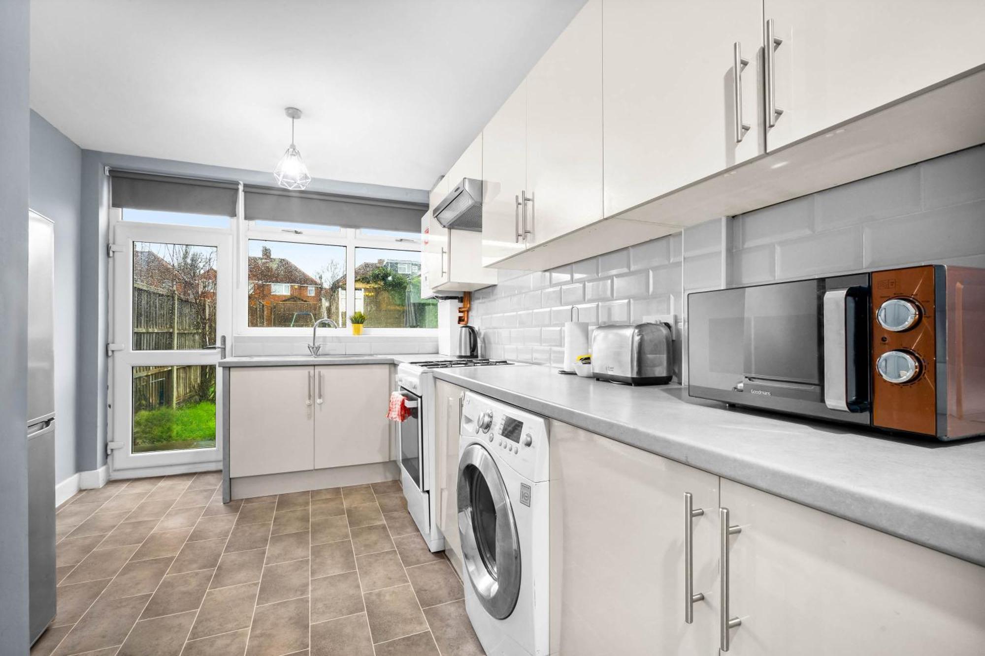 Stylish 3 Bedroom House - Parking - Garden - Great Barr - Netflix - Top Rated -121J Birmingham Eksteriør bilde