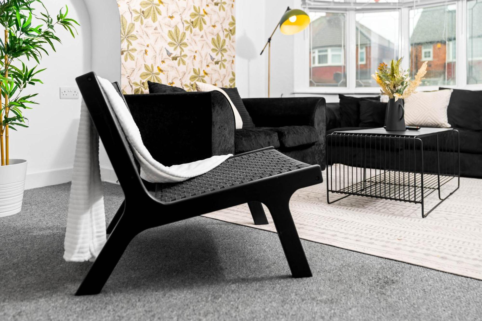 Stylish 3 Bedroom House - Parking - Garden - Great Barr - Netflix - Top Rated -121J Birmingham Eksteriør bilde
